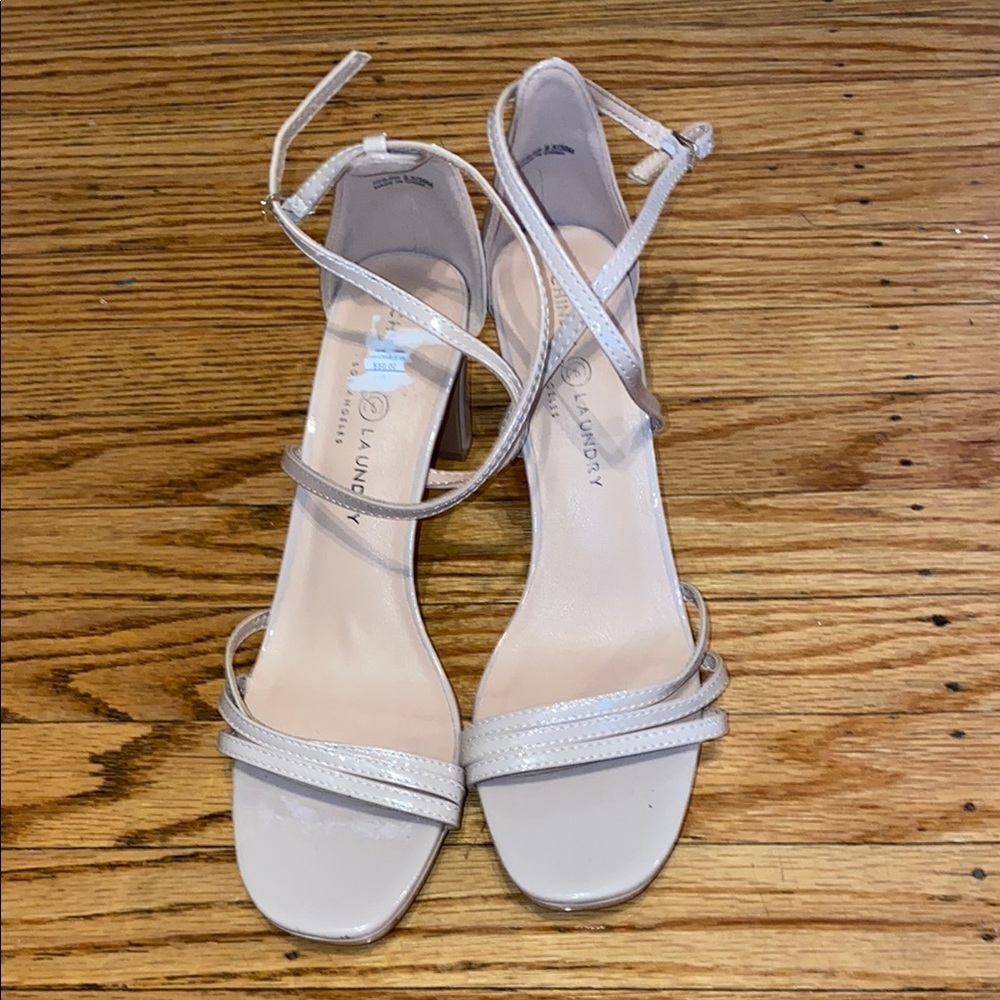 Chinese Laundry Women's Strappy Tan Heels size 8.5